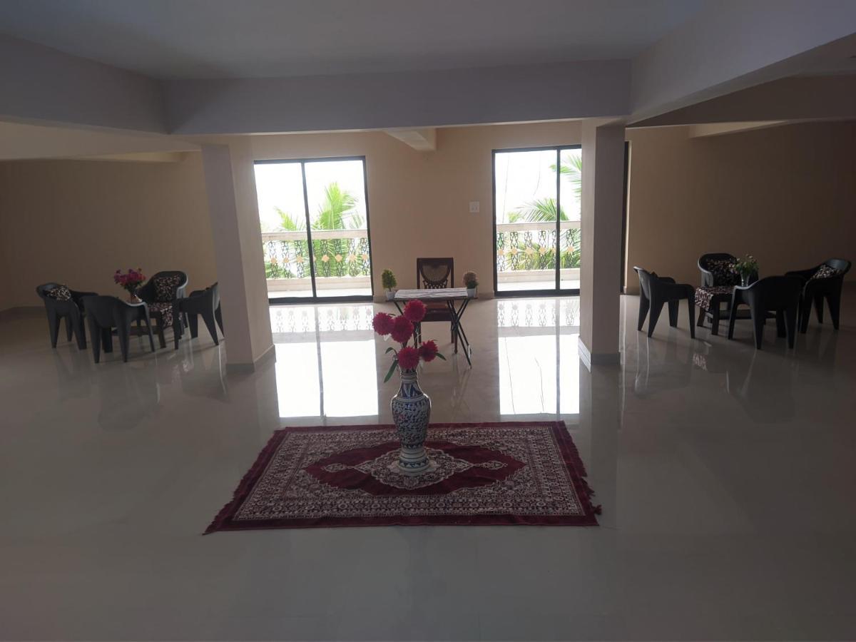 Ekaar Hotel 3*